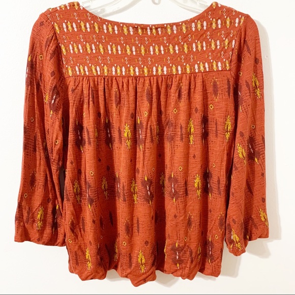 Lucky Brand Boho Print Viscose Blouse Scoop Neckline 3/4 Bell Sleeves Buttons - Picture 3 of 13